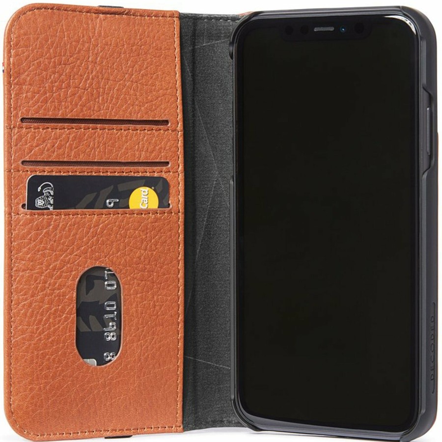 Decoded Leren Wallet Case - Brown | Iphone 11 Series